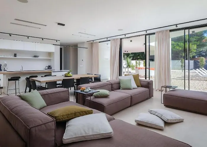 בית נופש Amber *